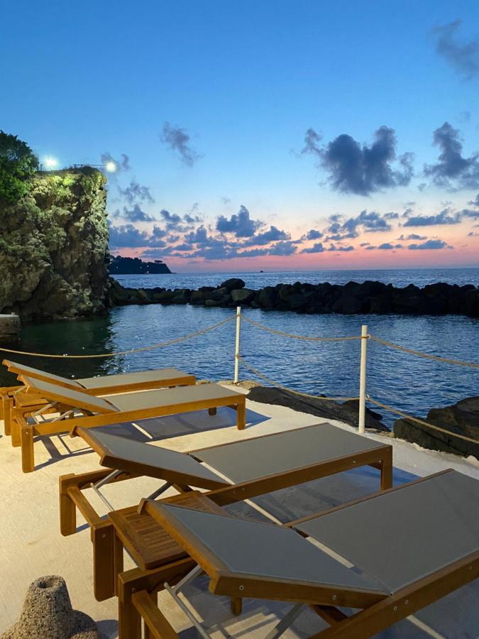 Pagoda Lifestyle Hotel Ischia Exterior photo